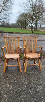 Vintage Houten Stoelen met Snijwerk - Set van 2, Ophalen