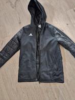 Adidas tussen jas maat 152, Kinderen en Baby's, Ophalen of Verzenden, Jas, Zo goed als nieuw