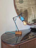 vintage tafellamp lichtblauw, Antiek en Kunst, Antiek | Lampen, Ophalen of Verzenden