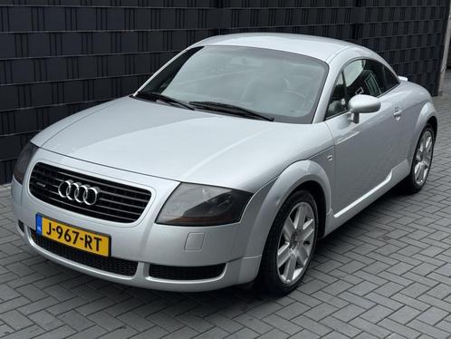 Audi TT 1.8 5V Turbo quattro| YOUNGTIMER| LEER| CLIMA| LM, Auto's, Audi, Bedrijf, TT, ABS, Airbags, Airconditioning, Boordcomputer