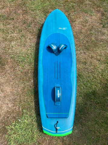 Gong diamond cruzader 90L wing board beschikbaar voor biedingen