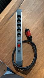 5 voudige Diamant stekkerdoos , aluminium, 1 meter powercord, Ophalen of Verzenden, Zo goed als nieuw, Apparatuur