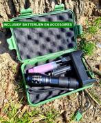 Tactische LED Zaklamp – 2000 Lumen | Incl. Oplaadbare Batt, Ophalen of Verzenden, Nieuw, Batterij