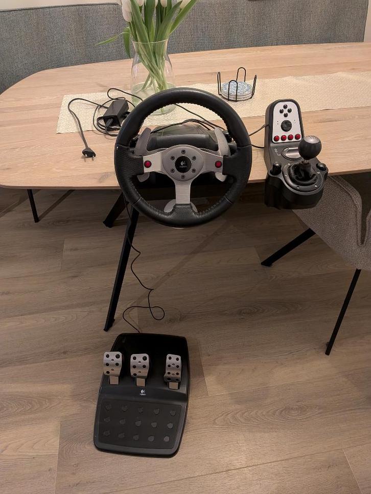 Logitech G25 racestuur complete set PC/PlayStation, Computers en Software, Joysticks, Zo goed als nieuw, Ophalen