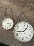 2 Riviera Maison klokken, Ophalen, Zo goed als nieuw