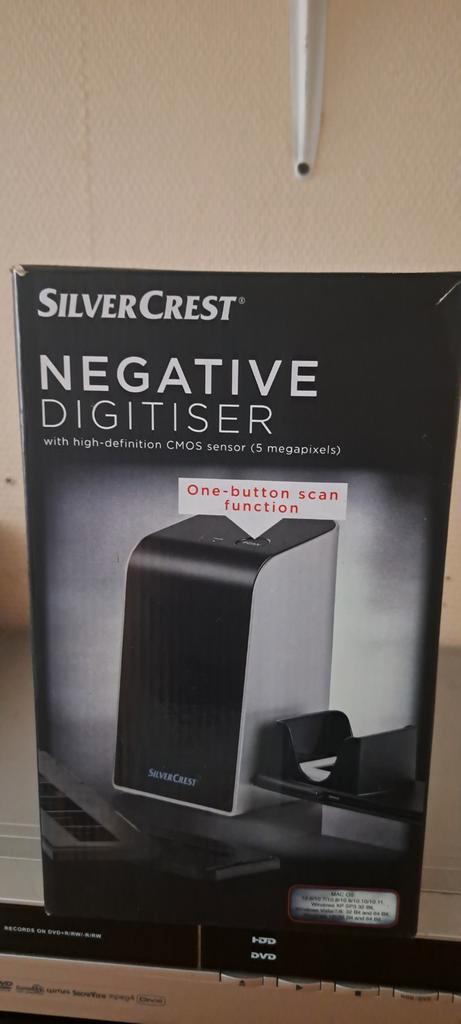 Diascanner - Digitaliseer uw oude dia's!, Computers en Software, Scanners, Gebruikt, Diascanner, MacOS, Windows, Ophalen of Verzenden