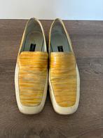 Gele dames loafers instappers van Roberto d’Angelo - Maat 39, Kleding | Dames, Instappers, Geel, Gedragen, Roberto d’Angelo