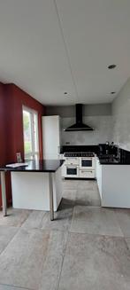 Gebruikte Keuken met Eiland & AEG Apparatuur / stoves fornui, Ophalen, Overige typen