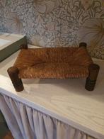 Een leuk ouderwets voetenbankje, Ophalen, Gebruikt, Rechthoekig, Minder dan 50 cm