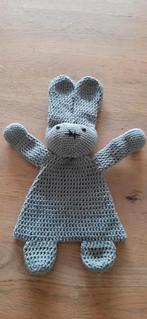 Gehaakte lappenpop konijn, Ophalen of Verzenden, Nieuw, Kraamcadeau