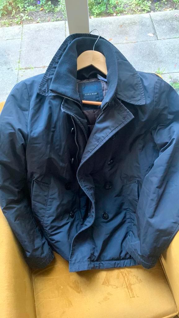 Zara donkerblauwe winterjas maat M, Kleding | Heren, Jassen | Winter, Gedragen, Maat 48/50 (M), Blauw, Ophalen of Verzenden