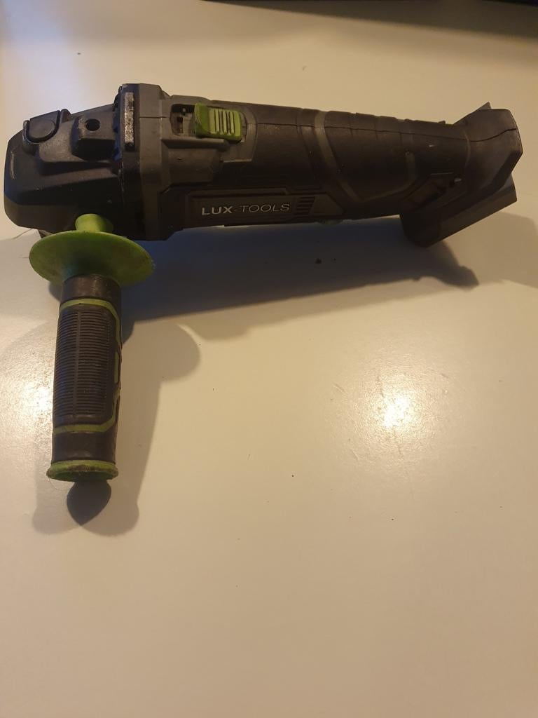 Haakse slijper Lux tools, Ophalen of Verzenden, Minder dan 700 watt, Haakse handslijpmachine