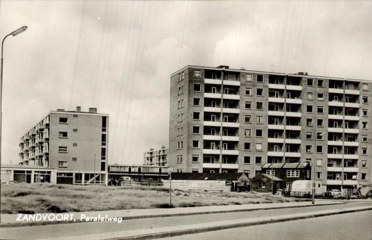 Zandvoort - Paralelweg, Verzamelen, Ansichtkaarten | Nederland, Ongelopen, Noord-Holland, 1940 tot 1960, Ophalen of Verzenden