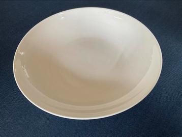 Diep bord VIENNA blokker ceramics /wit /diam.23.2 beschikbaar voor biedingen