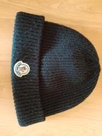 Zwarte Moncler muts one size, Kleding | Heren, Ophalen of Verzenden, Gedragen, Overige maten, Muts