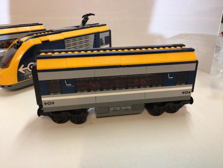 Lego eindwagon en tussen wagons los te koop 60197 60337, Kinderen en Baby's, Speelgoed | Duplo en Lego, Zo goed als nieuw, Lego