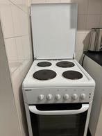 Elektrisch fornuis met 4 kookplaten + meer!, Witgoed en Apparatuur, Fornuizen, Ophalen, Gebruikt, 4 kookzones, 85 tot 90 cm