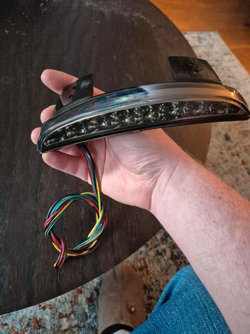 Led achterlicht met richtingaanwijzers  beschikbaar voor biedingen