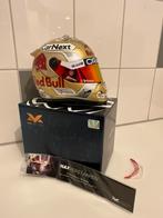 2022 Wereldkampioenschapshelm 1:2 Helm Max Verstappen, Ophalen of Verzenden, Zo goed als nieuw, Formule 1