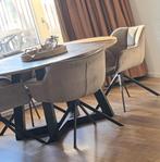 Eetkamer tafel rond twv € 1500, Huis en Inrichting, Rond, Ophalen of Verzenden, Zo goed als nieuw, Vijf personen of meer