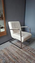 Witte leren stoel in prima staat, Huis en Inrichting, Fauteuils, Ophalen