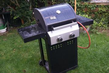 gasbarbecue beschikbaar voor biedingen
