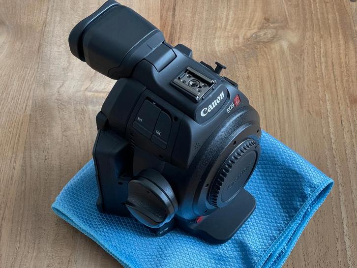 Canon C100 II Digitale Videocamera Nieuw Runtime 1H, Audio, Tv en Foto, Videocamera's Digitaal, Zo goed als nieuw, Camera, Geheugenkaart