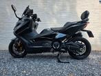 Yamaha T-Max Scooter, Motoren, Bedrijf, 560 cc, Meer dan 35 kW, Handvatverwarming