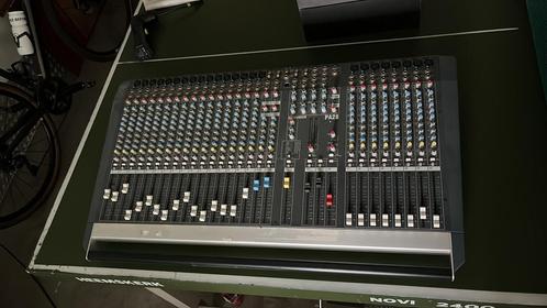 Allen en heath pa28 mixer, Muziek en Instrumenten, Versterkers | Keyboard, Monitor en PA, Zo goed als nieuw, P.A., Ophalen