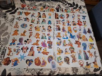 100 Disney & Friends. Stickers. Nieuw.  beschikbaar voor biedingen