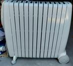 DeLonghi electrische radiator met hoog rendement 2800-3000W, Doe-het-zelf en Verbouw, Verwarming en Radiatoren, Ophalen, 30 tot 80 cm