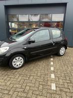 Renault Twingo 1.2 16V 2007 Zwart, Auto's, Renault, Voorwielaandrijving, Twingo, 31 €/maand, 4 cilinders
