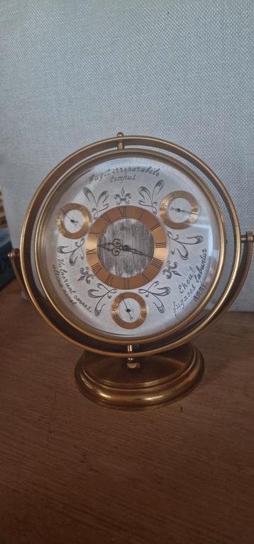 Angelus Klok & Barometer beschikbaar voor biedingen