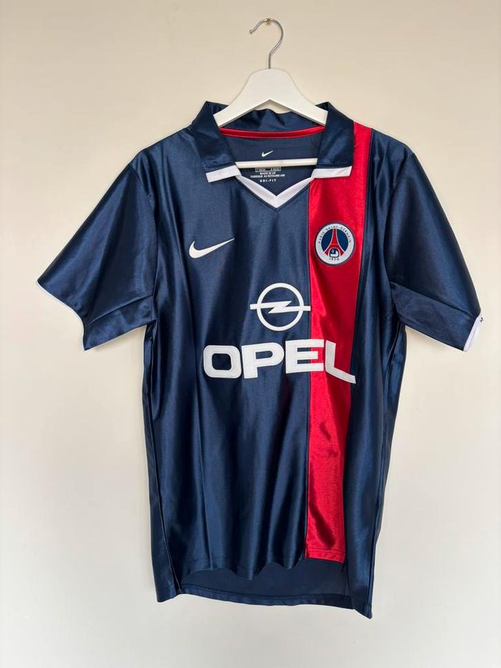 PSG shirt M, Sport en Fitness, Voetbal, Zo goed als nieuw, Shirt, Ophalen of Verzenden