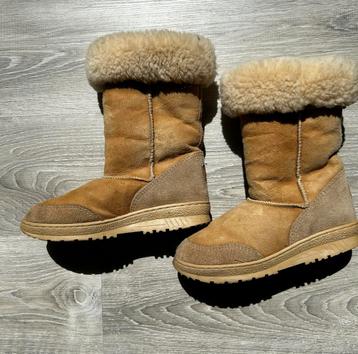 Ugg boots beschikbaar voor biedingen