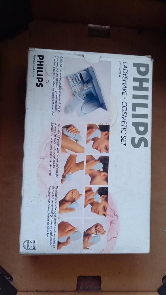 Philips Ladyshave Cosmetic Set - HP 2620/A, Witgoed en Apparatuur, Persoonlijke-verzorgingsapparatuur, Zo goed als nieuw, Hand- en Voetverzorging