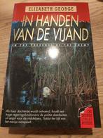 In Handen van de Vijand - Elizabeth George, Ophalen, Gelezen, Elizabeth George