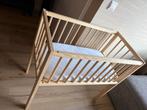 Houten babybedje ledikant inclusief matras, Ophalen, Zo goed als nieuw, Ledikant