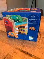 Djeco mini autogarage met 3 autootjes, Kinderen en Baby's, Speelgoed | Houten speelgoed, Ophalen of Verzenden, Zo goed als nieuw