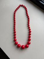 Ketting met kunststof rode kralen, jaren 80, Ophalen of Verzenden, Zo goed als nieuw, Rood, Kunststof