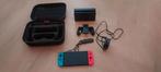 Nintendo Switch OLED + Super Mario Maker 2 + Mario Kart-cont, Ophalen, Gebruikt, Switch, Overige controllers