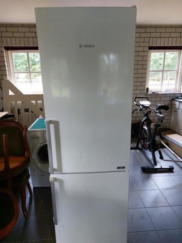 Bosch KGE36AW40 Vrijstaande koelvriescombinatie beschikbaar voor biedingen