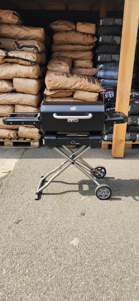 Masterbuilt Portable Grill Smoker BBQ Barbecue, Tuin en Terras, Houtskoolbarbecues, Zo goed als nieuw, Met accessoires, Ophalen of Verzenden