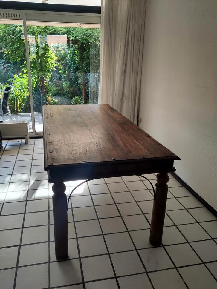 Robuuste teak houten tafel, Huis en Inrichting, Tafels | Eettafels, Gebruikt, 50 tot 100 cm, 200 cm of meer, Vijf personen of meer