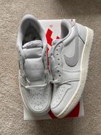 Air Jordan 1 Low ‘85 ‘Neutral Grey’ | EU 42,5, Wit, Nieuw, Ophalen of Verzenden, Sneakers of Gympen