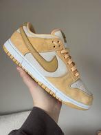 Nike dunk low - Celestial Gold/ Wheat Gold-Sail, Ophalen of Verzenden, Nieuw, Sneakers of Gympen