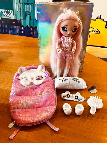 Na!Na!Na! Surprise Teens Slumber Party - Mila Rose beschikbaar voor biedingen