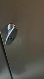handgreep draaideurkast gezocht, Doe-het-zelf en Verbouw, Hang- en Sluitwerk, Ophalen, Gebruikt, Klink of Kruk, X