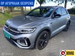 Volkswagen T-Roc 1.5 TSI R-Line 18 INCH CarPlay Black Style, 1258 kg, Zwart, 4 cilinders, 150 pk