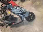 Zip4t 80cc 2013, Fietsen en Brommers, Scooters | Piaggio, Ophalen, Zo goed als nieuw, Benzine, Overige modellen